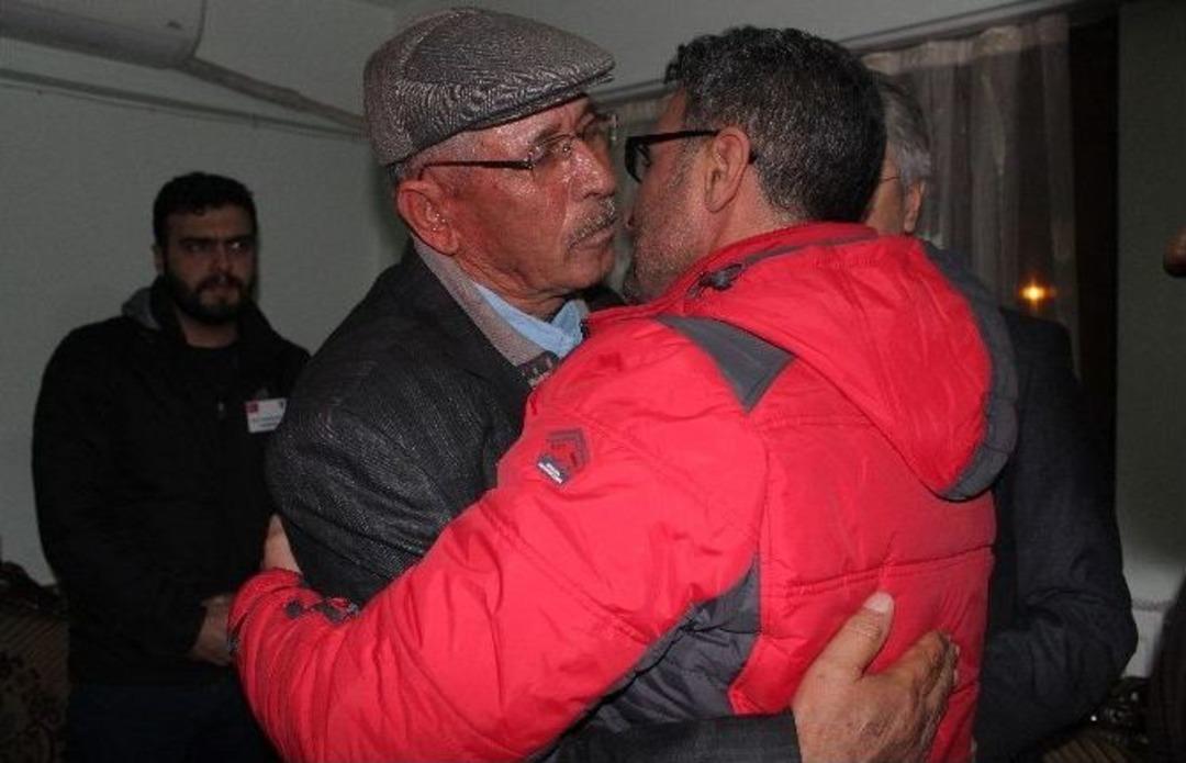 Kahraman Astsubayın Babasından Şehit Sekin&rsquo;in Kardeşine: "niye Ağlıyorsun, Bu &Ccedil;ocuklar B&uuml;y&uuml;k Bir Şeref Verdi Bize"