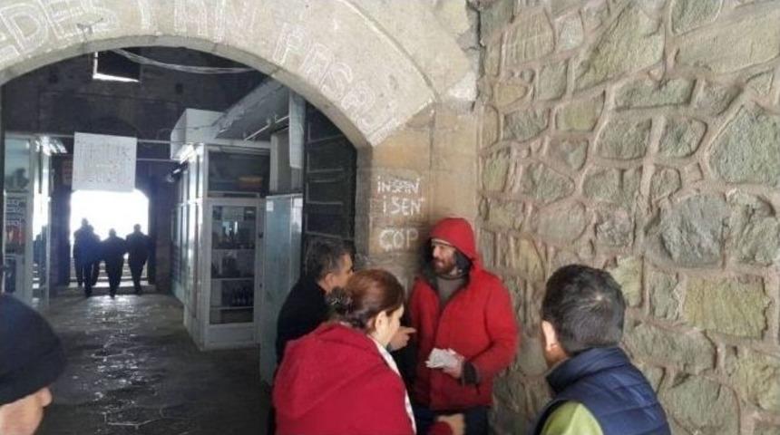 Soğukta Kalanlar İ&ccedil;in Evsizler Oteli