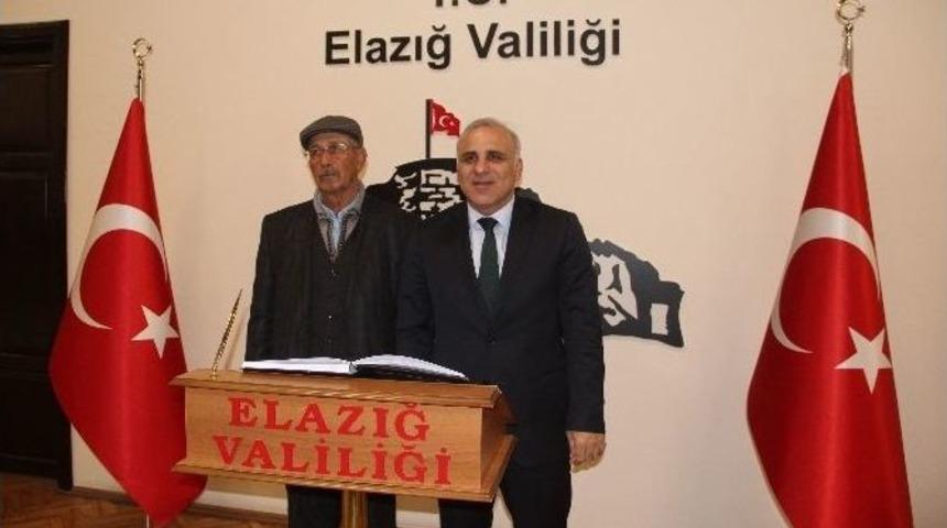 Şehit &Ouml;mer Halisdemir&rsquo;in Babasından Vali Zorluoğlu&rsquo;na Ziyaret