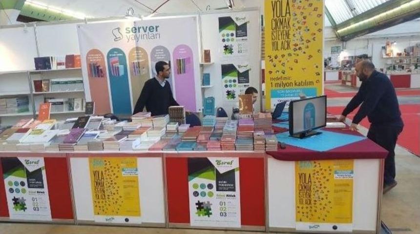 Ufka Yolculuk, Astec Kitap Fuarı İle Almanya&rsquo;da Tanıtıldı