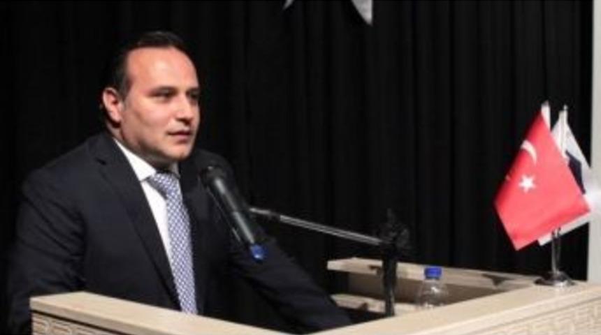 Bb.erzurumspor Kul&uuml;p Başkanı Demirhan&rsquo;dan Gazeteciler G&uuml;n&uuml; Kutlaması