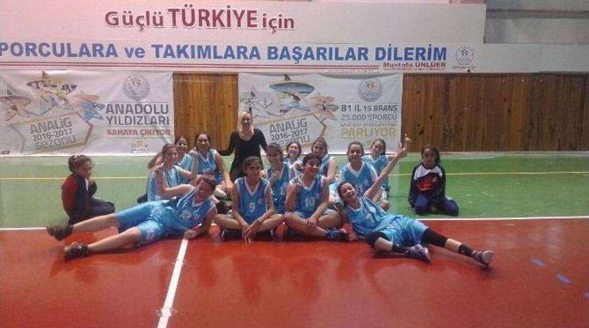 Analig Basketbol M&uuml;sabakaları Sona Erdi