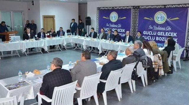 Başkan Bakıcı, Birim M&uuml;d&uuml;rlerinden 2016 Yılı Faaliyetlerini Dinledi 1