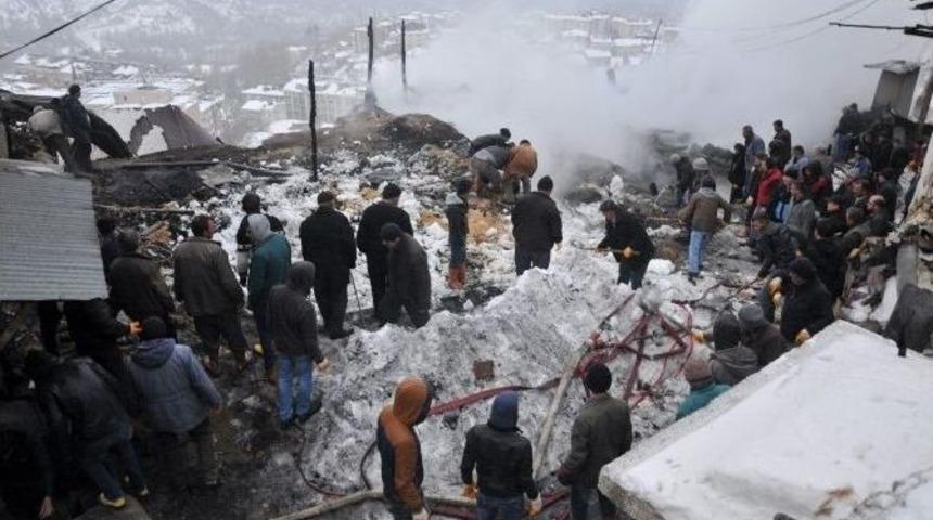 Karaman&rsquo;da Baba İle 2 Kızı Yangında &Ouml;ld&uuml;