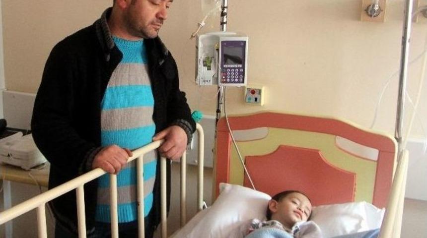 Ciğerine Fındık Ka&ccedil;an &Ccedil;ocuk Nefes Kesen Operasyonla Kurtarıldı...(&ouml;zel Haber)