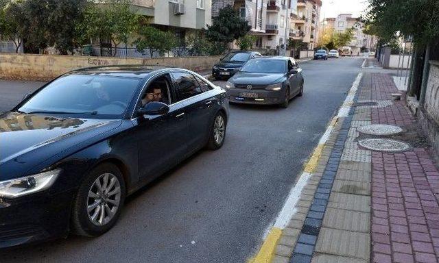 T&uuml;t&uuml;nc&uuml;, Karşıyaka Ve Emek&rsquo;te İncelemelerde Bulundu 2