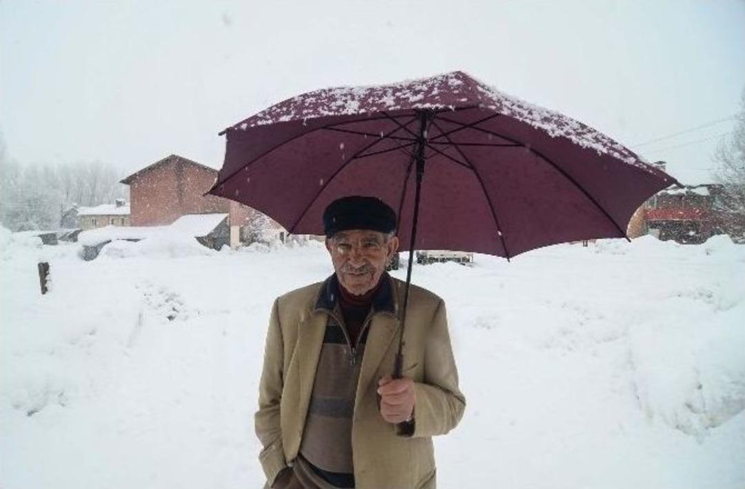 Ovacık&rsquo;ta Kar Kalınlığı 2 Metreye Ulaştı