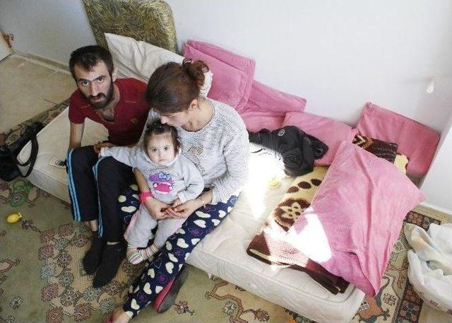 Hıv Vir&uuml;s&uuml; Tespit Edilen Aile Yardım Bekliyor 1