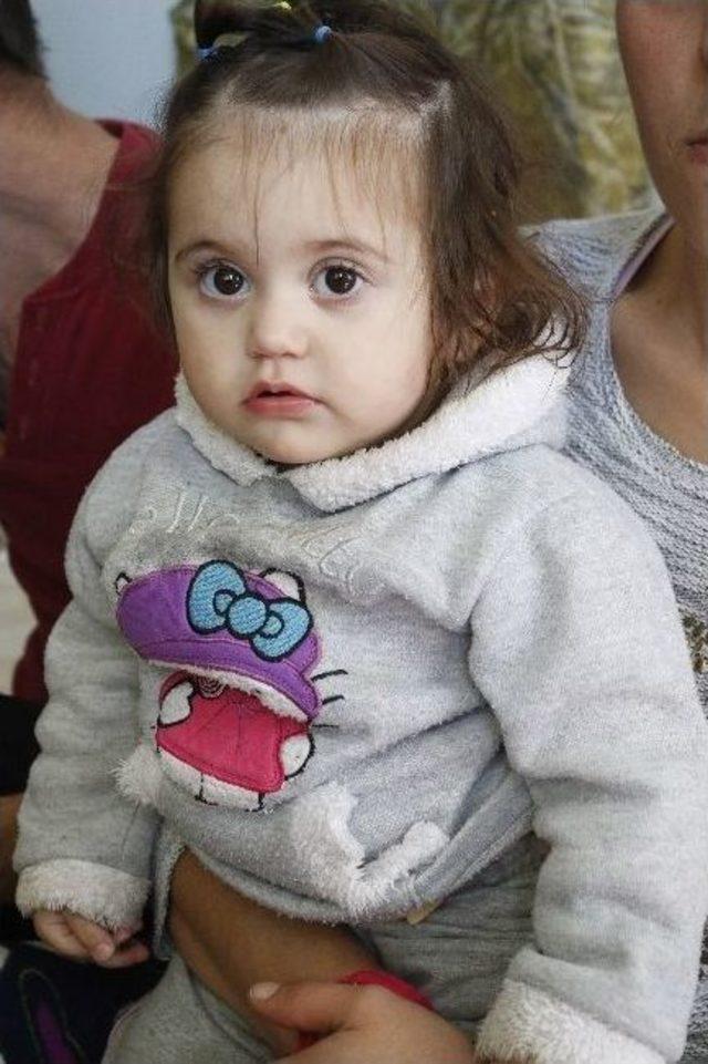 Hıv Vir&uuml;s&uuml; Tespit Edilen Aile Yardım Bekliyor 3