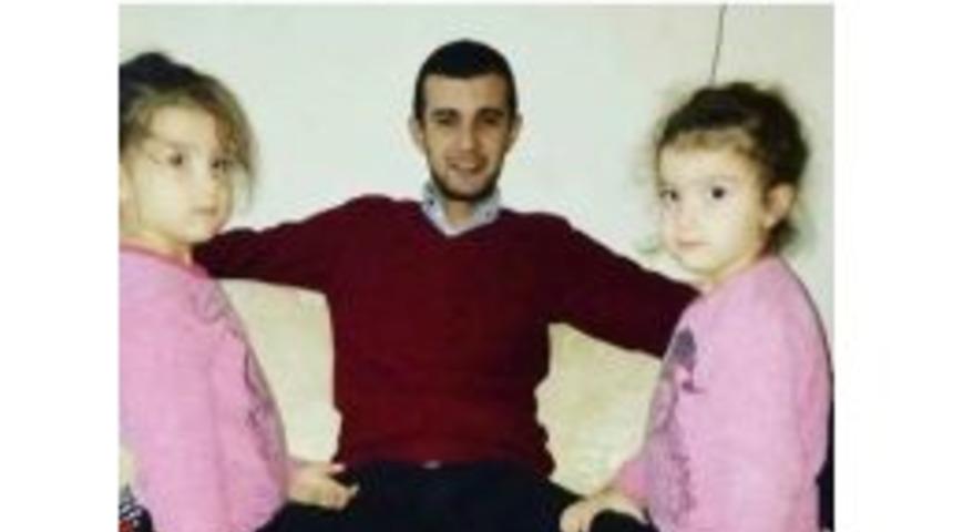 İkiz Kızlarını Ve Eşini Kaybeden Babanın Acı Paylaşımı