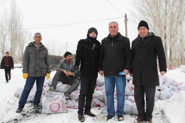 Varto’da Kömür Dağıtımı