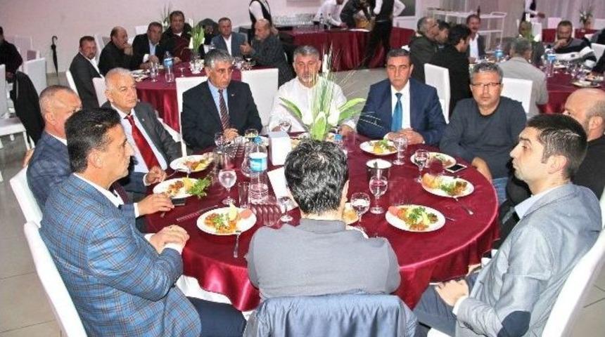 Medcem Silifke Belediyespor 3. Lige Yürüyüş Yemeği Düzenledi