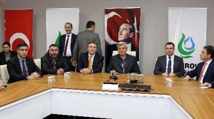 Başkan Karaosmanoğlu, &Ouml;ğretim G&ouml;revlileriyle Buluştu