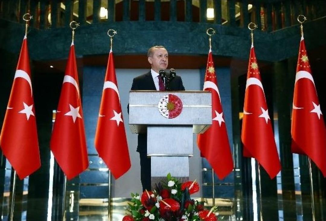 Cumhurbaşkanı Erdoğan: &ldquo;t&uuml;rkiye İ&ccedil;eride Ve Dışarıda &Ccedil;ok B&uuml;y&uuml;k Saldırılar Altında&rdquo;
