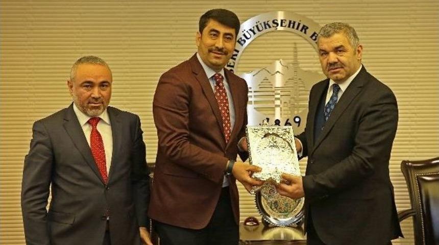 Hizmet İş&rsquo;ten B&uuml;y&uuml;kşehir Belediyesine Ziyaret