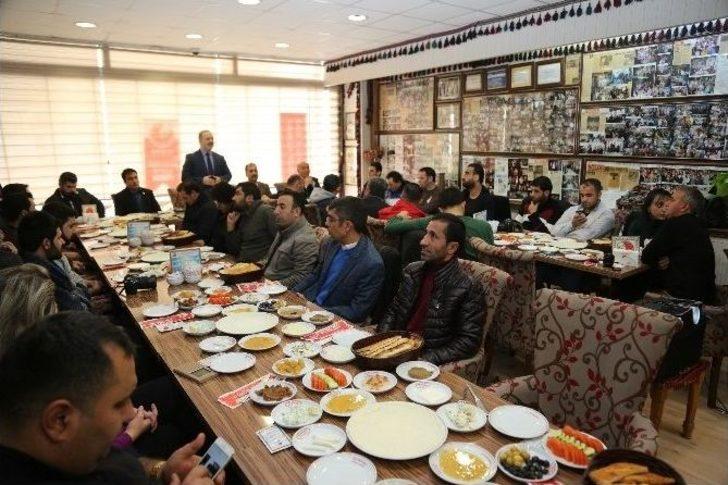 Tuşba Belediyesi Gazetecilerle Buluştu G3