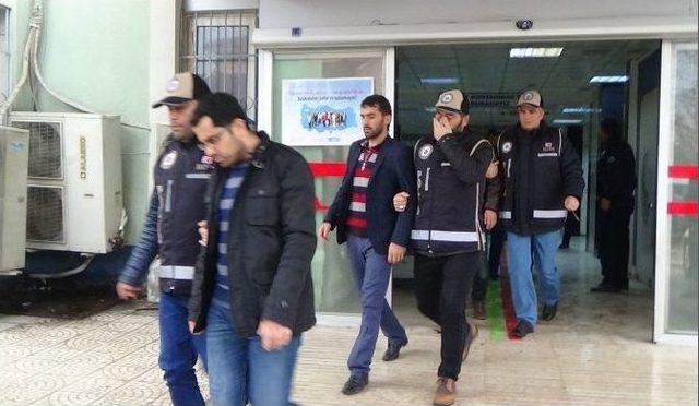 Hatay’da Fetö/pdy’den 3 Kişi Tutuklandı 1
