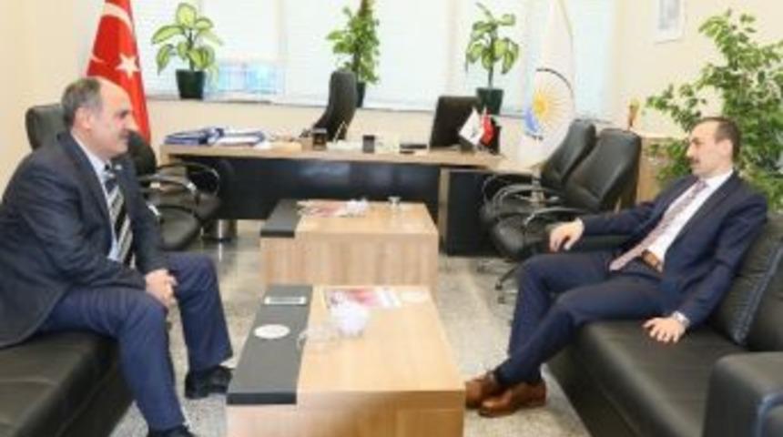 Kaymakam &Ccedil;i&ccedil;ekli&rsquo;den Genel Sekereter Yaşar&rsquo;a Ziyaret