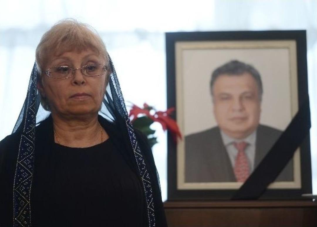 Rus B&uuml;y&uuml;kel&ccedil;i Andrey Karlov&rsquo;un İsmi Rusya B&uuml;y&uuml;kel&ccedil;iliğinin Bulunduğu Sokağa Verildi