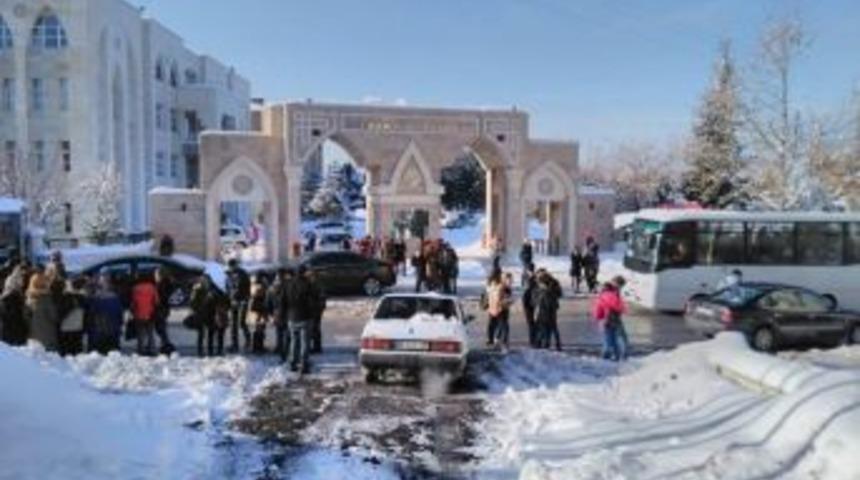 Beyşehir&rsquo;de A&ouml;f Sınavında Bin 100 &Ouml;ğrenci Ter D&ouml;kecek