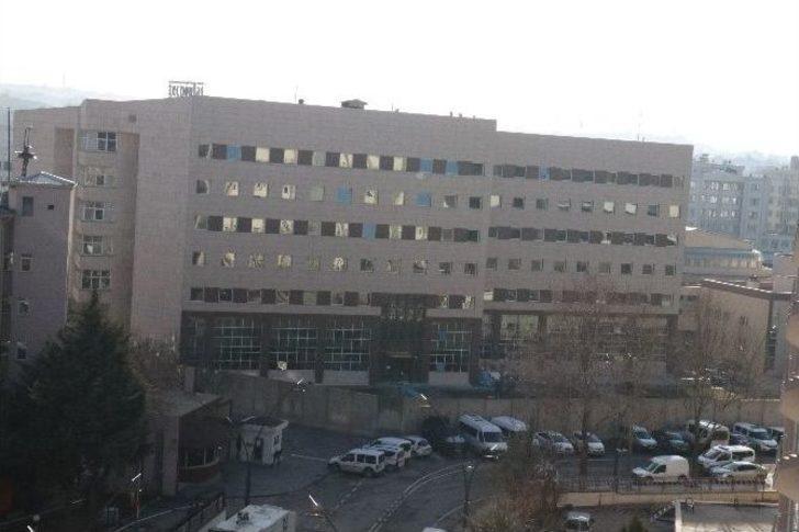 Gaziantep Emniyet Müdürlüğü Önünde Çatışma G2