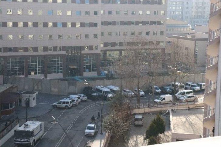 Gaziantep Emniyet Müdürlüğü Önünde Çatışma G3