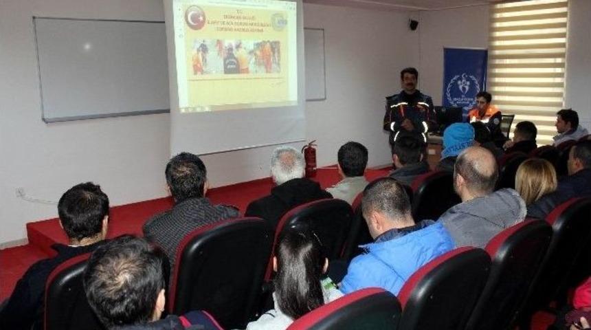 Deprem Ve Yangın Tatbikatı Eğitimi Verildi