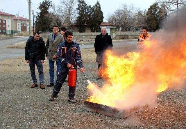 Deprem Ve Yangın Tatbikatı Eğitimi Verildi