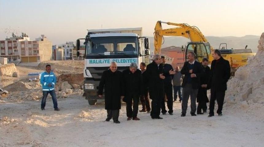 Haliliye&rsquo;de Yeni Yol &Ccedil;alışmaları S&uuml;r&uuml;yor