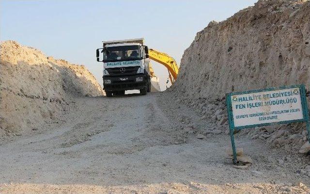 Haliliye’de Yeni Yol Çalışmaları Sürüyor