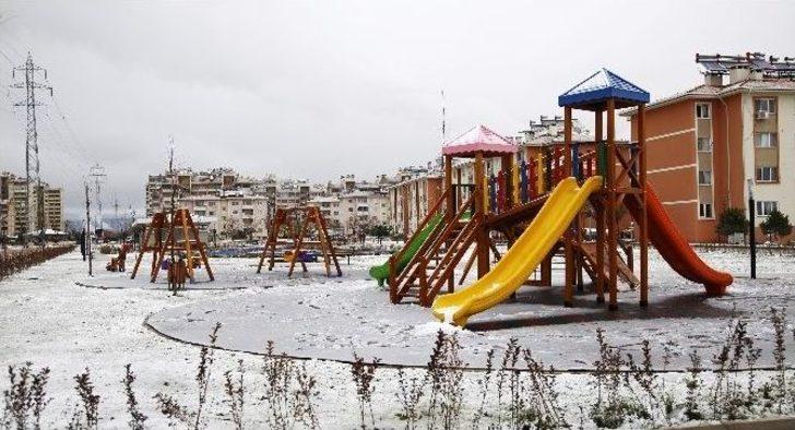 Döşemealtı Beyaza Büründü G2