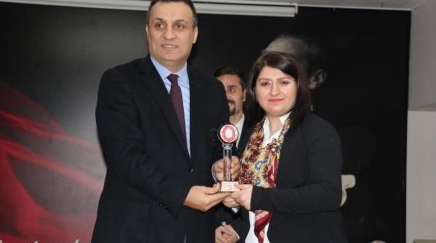 Samsun'da 'yılın Haber Fotoğrafı' &Ouml;d&uuml;l&uuml; Dha Muhabirine