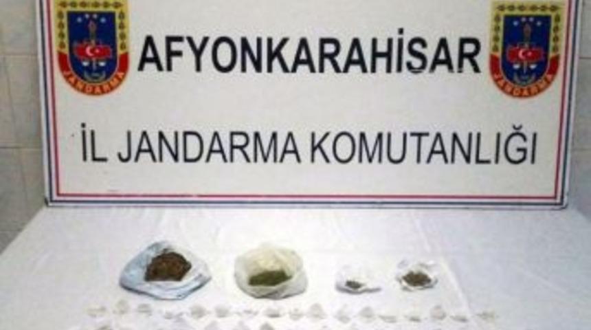 Jandarma Eroin Ve Esrar Ele Ge&ccedil;irdi