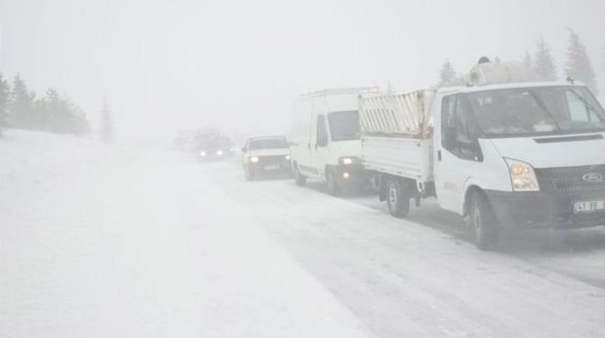 Karaman-mersin Yolunda Ulaşım G&uuml;&ccedil;l&uuml;kle Sağlanıyor
