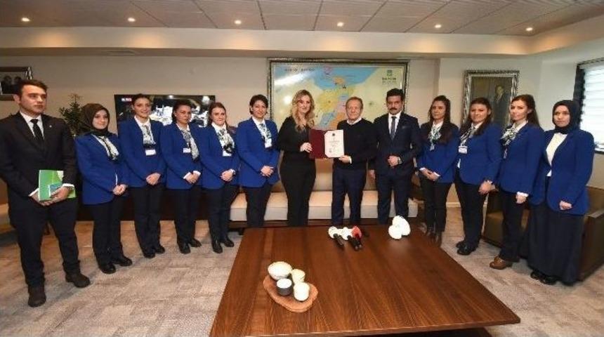 Vatandaş B&uuml;y&uuml;kşehirin Kaliteli Hizmetlerinden Memnun