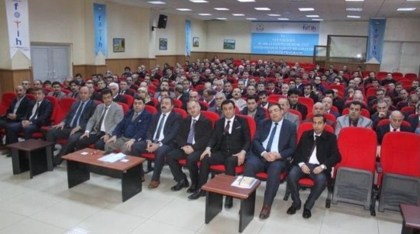 Van&rsquo;da &lsquo;temel Eğitim İstişare Toplantısı&rsquo; Yapıldı