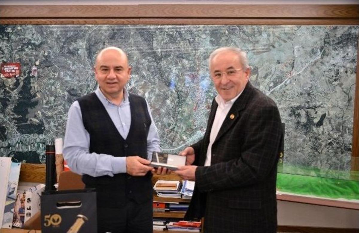 Başkan Saraoğlu, &Ccedil;alışan Gazeteciler G&uuml;n&uuml;&rsquo;nde Basın Mensuplarıyla Buluştu