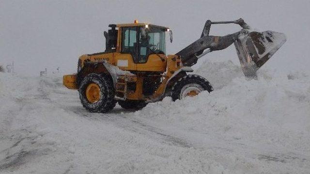 Tekirdağ&rsquo;da Kar Yeniden Etkisini G&ouml;sterdi 2