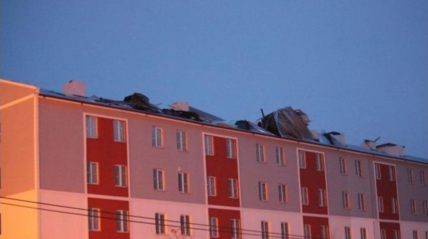 Bolu&rsquo;da Kuvvetli Lodos Ağa&ccedil;ları Devirdi