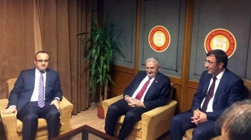 Başbakan Yıldırım, Parlamento Muhabirleri Derneğini Ziyaret Etti