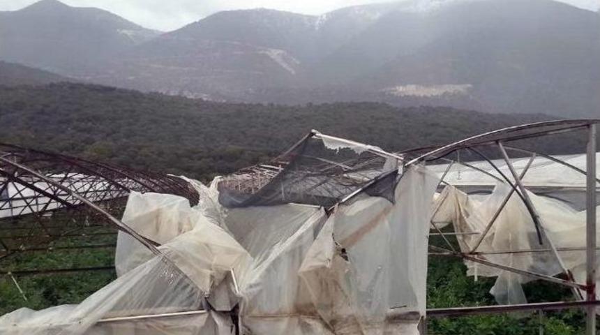 Demre&rsquo;de Hortum Seraları Vurdu