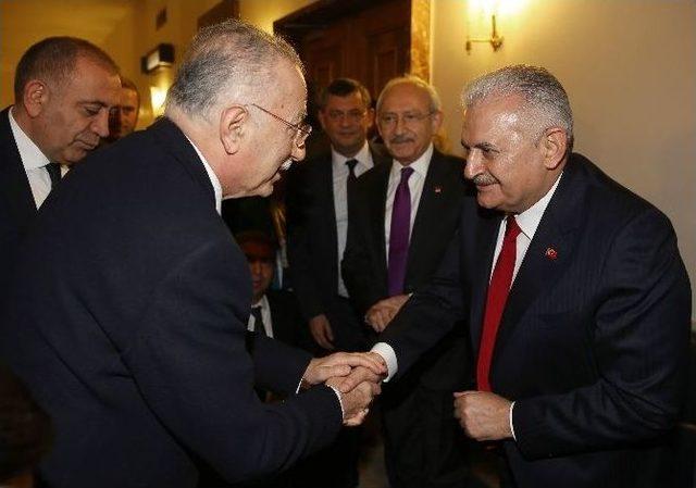 Başbakan Yıldırım, Mecliste Kılıçdaroğlu İle Görüştü