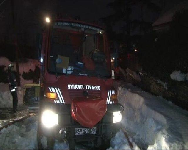 Üsküdar'da Villada Yangın