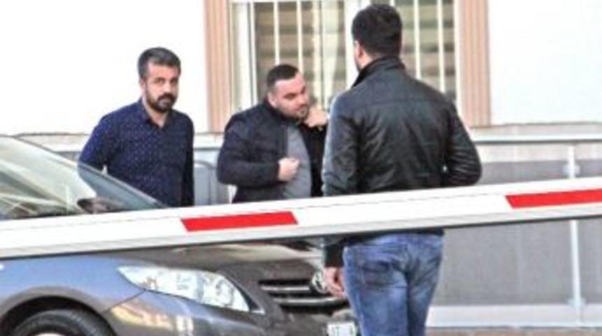 Kemer Belediyespor Başkanına Silahlı Saldırı