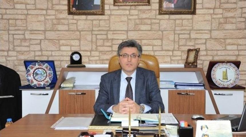 Boz&uuml;y&uuml;k Belediyesi İdmanyurdu Spor Kul&uuml;b&uuml; Başkanı Ali Avcıoğlu: