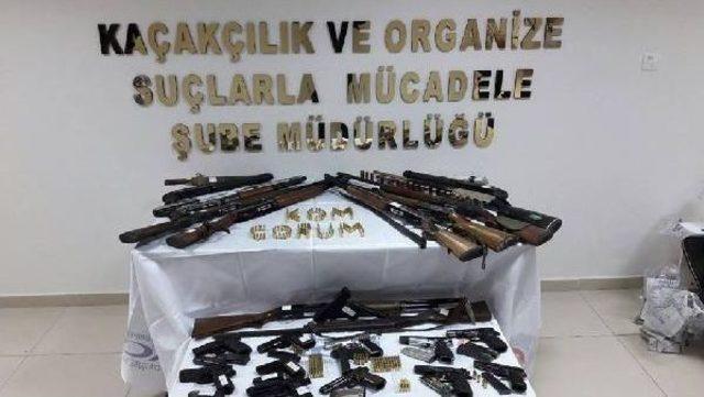Çorum'da Ekmek Operasyonu : 36 Gözaltı