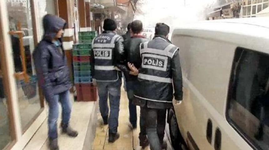 Gaziantep'te Silah Ve Uyuşturucu Operasyonu