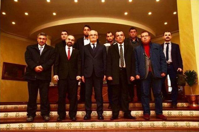 Başbakan Danışmanı Özçeri’den Başkan Yılmaz’a ’roman’ Teşekkürü 1