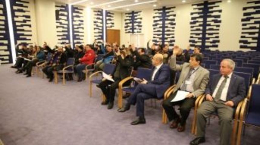 Agora&rsquo;da Yeni D&ouml;nem