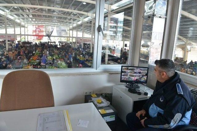 Liman Mahallesi Kapalı Semt Pazarı A&ccedil;ıldı 2